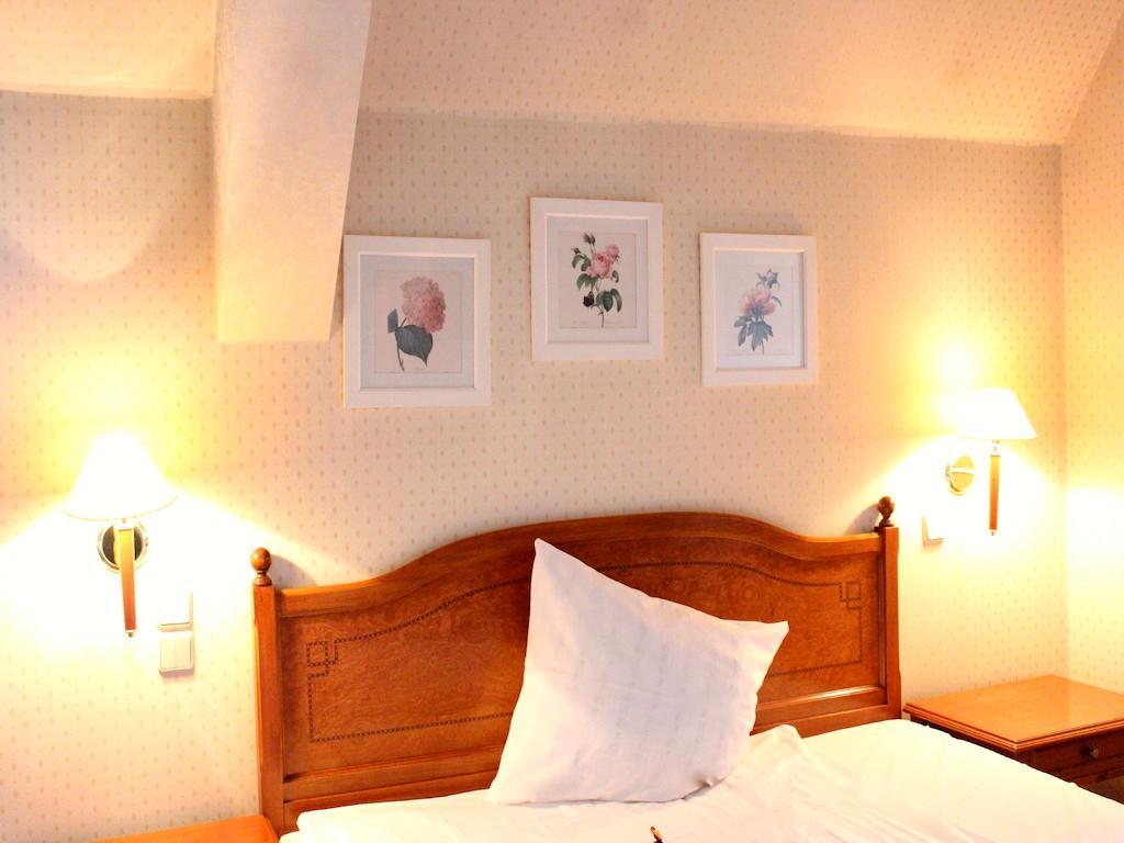 Rezydencja Willa Park & Restauracja Legnica Room photo