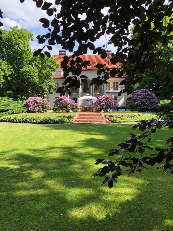 Rezydencja Willa Park & Restauracja Legnica Exterior photo